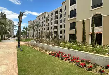 Apartment for sale, fully finished, with ACS, Village West, Durra Sheikh Zayed, less than the company price- d