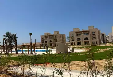 للبيع فى حايا الساحل الشمالى راس الحكمة شالية 83م كورنر تكملة اقساط Pool View