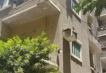 Building For sale in El Mamalik El Bahrya St.