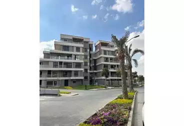 https://aqarmap.com.eg/en/listing/5081526-for-sale-cairo-new-cairo-compounds-villette-kmbwnd-sky-kwndwz-swdyk-villette