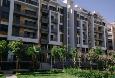 Icon Gardens New Cairo - Apartment  3BR with installments 7Y Next to Hyde Park