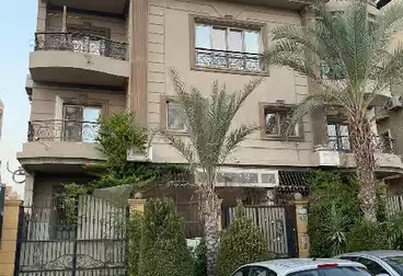 Apartments For sale in Kamal El Din Sameh St.