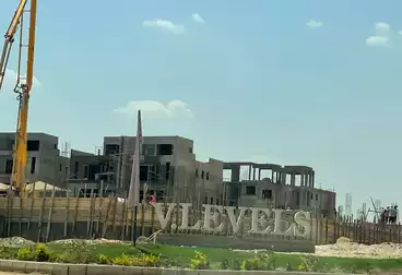 Town House For sale in V Levels Compound - Dunes