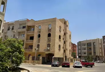 Roof For sale in Abo El Hawl 3