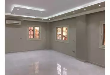 شقق للبيع - 3 غرف - بالدور 0