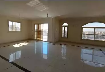 Apartments For rent - 3 rooms - floor 5