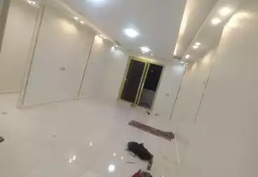 شقق للإيجار - 3 غرف - بالدور 1
