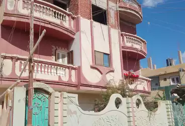 House / Home For sale - 3 rooms