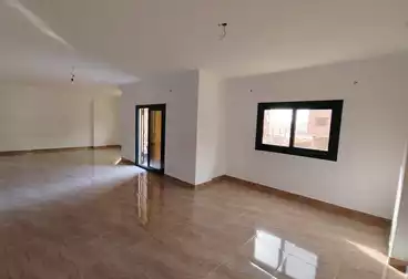 Apartments For sale - 3 rooms - floor 2