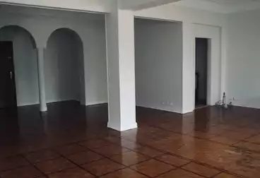 Apartments For rent - 4 rooms - floor 5