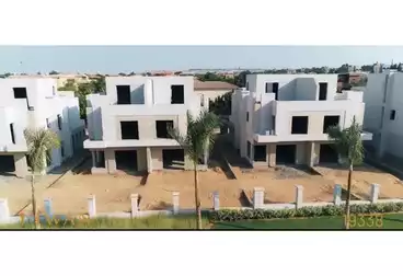 Town House For sale - 4 rooms