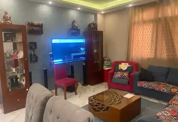 Apartments For sale - 2 rooms - floor 1
