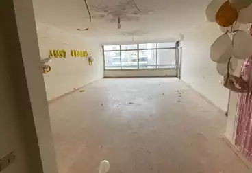 Properties For sale - 3 rooms - floor 7