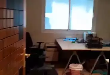 Administrative For sale - 4 rooms - floor 1