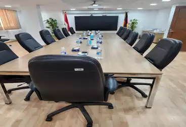 Administrative Building For rent - 18 rooms