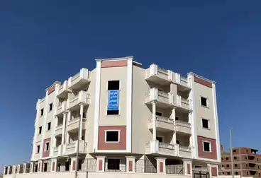 Apartments For sale - 4 rooms - floor 2