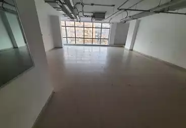 Administrative For rent - 3 rooms - floor 4