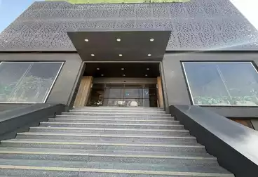 Administrative Building For rent - 14 rooms