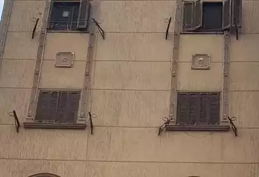 Building For sale - 16 rooms