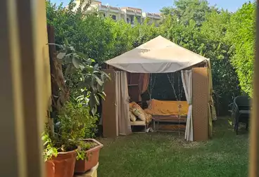 Apartment with Garden For sale - 3 rooms - floor 0