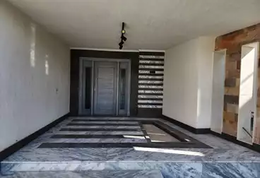 Villas For sale - 5 rooms