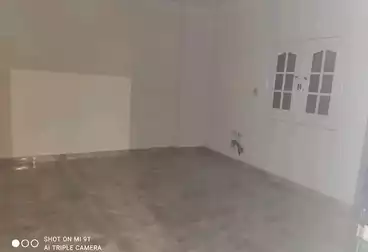Apartments For rent - 3 rooms - floor 5