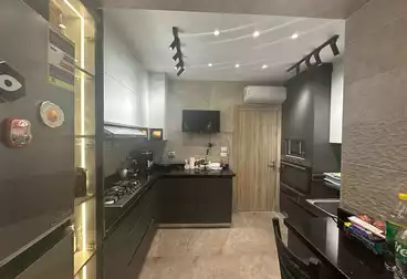 Apartment with Garden For sale - 3 rooms - floor 0