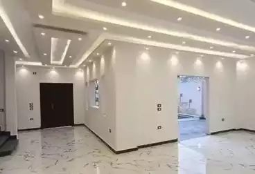 Garden Villa For sale - 5 rooms