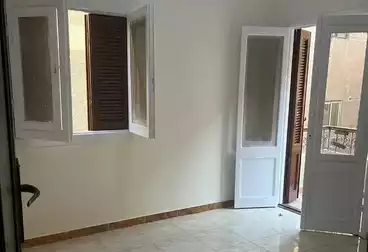Apartments For rent - 3 rooms - floor 3