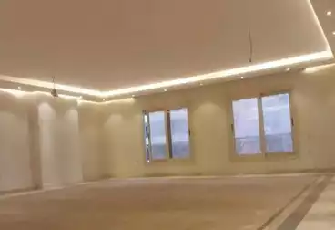 Administrative For rent - 4 rooms - floor 5