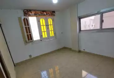 Apartments For sale - 2 rooms - floor 5