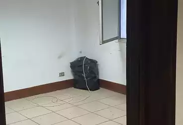 Apartments For sale - 2 rooms - floor 1