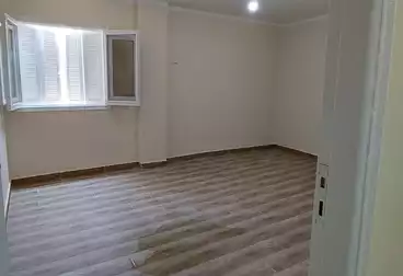 Apartments For sale - 4 rooms - floor 6
