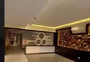 Apartments For sale - 5 rooms - floor 18