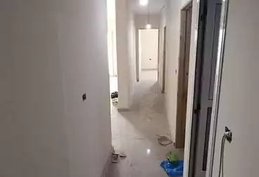 Apartments For sale - 3 rooms - floor 8