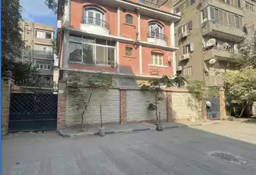 House / Home For sale - 3 rooms