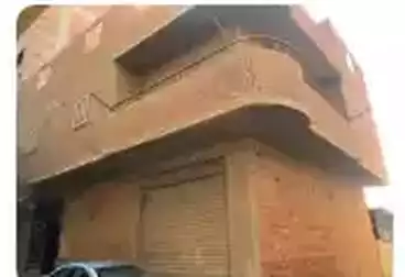House / Home For sale - 5 rooms