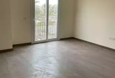 Apartments For sale - 3 rooms - floor 4
