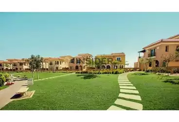 Villas For sale - 4 rooms