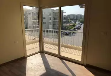 Apartment with Garden For sale - 3 rooms - floor 0