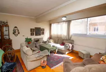 Apartments For sale - 4 rooms - floor 5