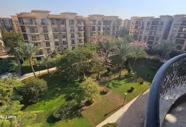 Furnished Apartment For rent - 3 rooms - floor 5