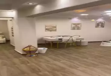 Commercial For sale - floor 0