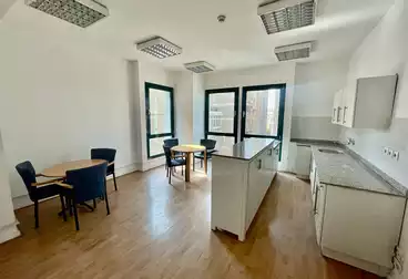 Administrative For rent - 5 rooms - floor 1
