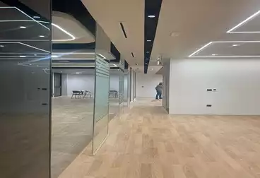 Administrative For rent - 6 rooms - floor 2