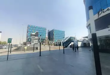 Commercial For rent - floor 0