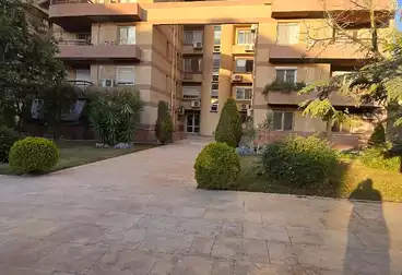 Apartments For sale - 5 rooms - floor 2
