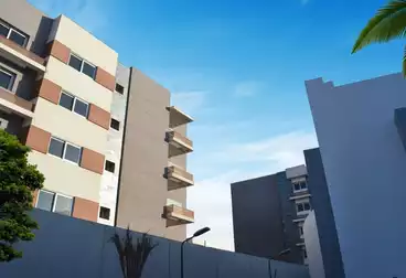 شقة بحديقة للبيع - 3 غرف - بالدور 0