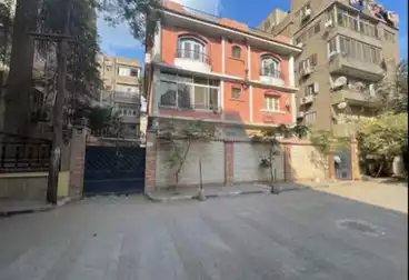 House / Home For sale - 3 rooms
