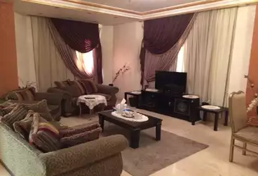 شقق للبيع - 3 غرف - بالدور 1